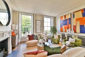 11, Drayton Gardens, London SW10 9RY