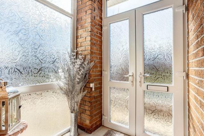 ENTRANCE PORCH