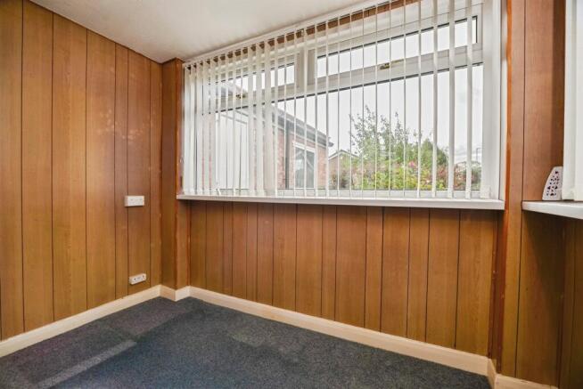 2 bed Detached Bungalow for sale Image 11