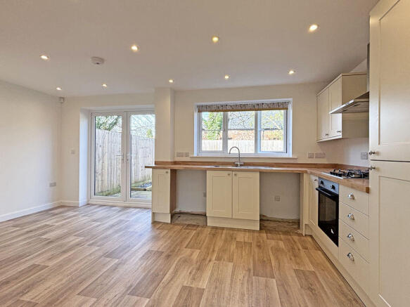 Mill Court, Wiveliscombe photo 4