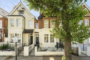 35a, Laitwood Road, London SW12 9QN