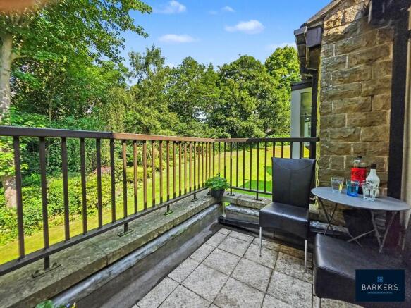 2 bed Apartment for sale Image 5