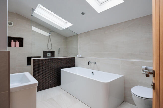 yew_tree_house_24