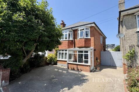 Southwick Road, Bournemouth, BH6