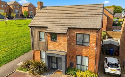 Fern Crescent, Blackburn, BB2