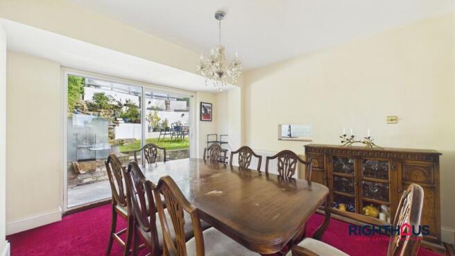 3 bed Semi-Detached for sale Image 8