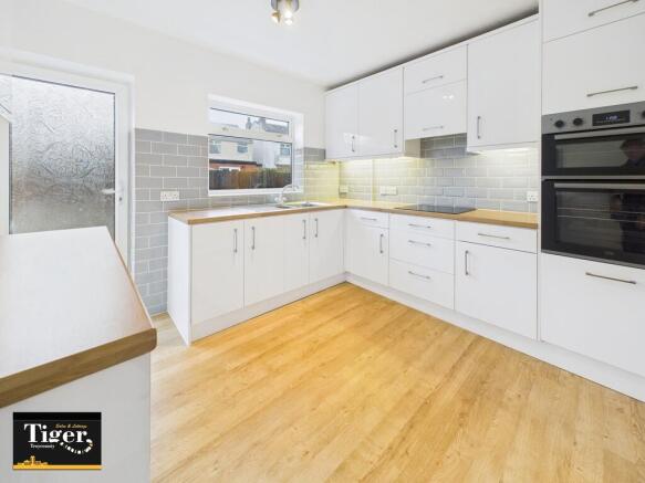 Cairn Grove, Blackpool photo 4