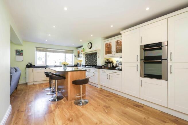 Open Plan Kitchen Di