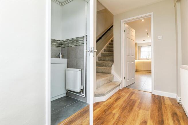 4 bed Town House for sale Image 6