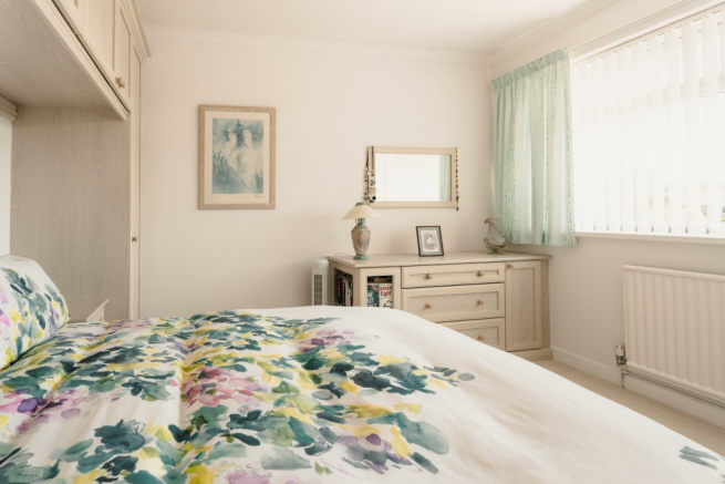 AHC08041-HDR.png
