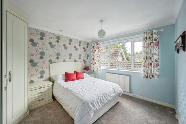 2 bed Detached Bungalow for sale Image 6