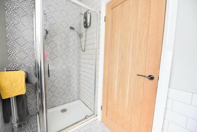 Bed 1 En-Suite