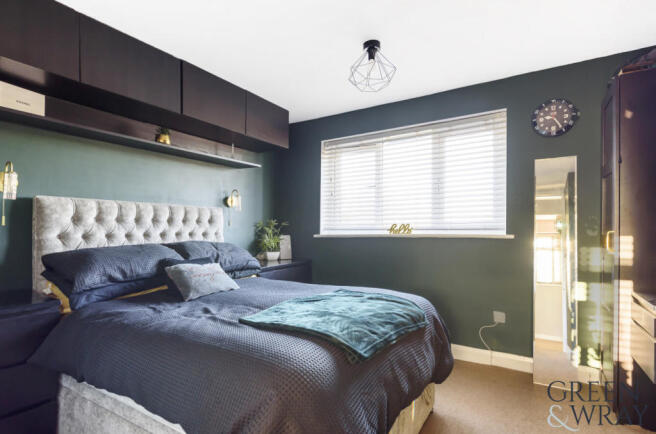 BED 1.jpg