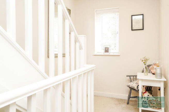 4 bed Terraced for sale Image 8