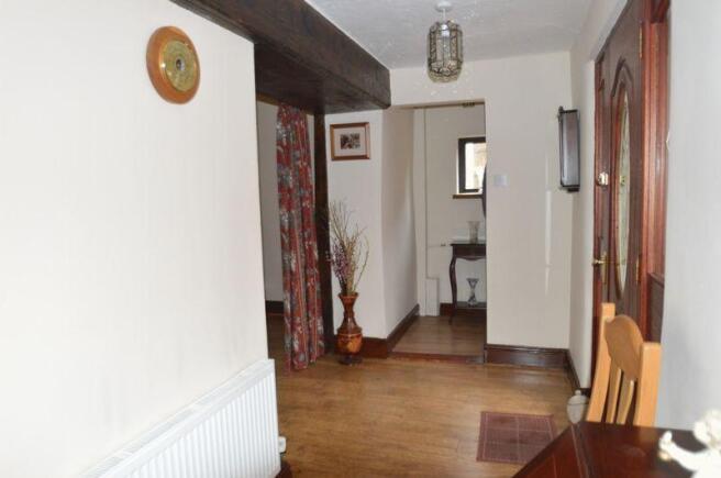 RECEPTION HALLWAY