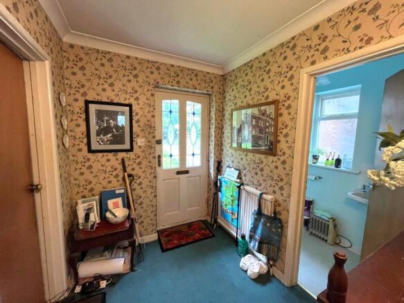 4 bed Detached for sale Image 10