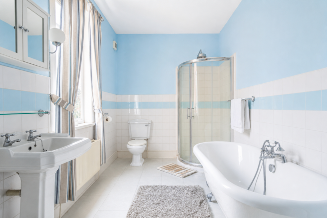 2 bed Terraced for sale Image 11