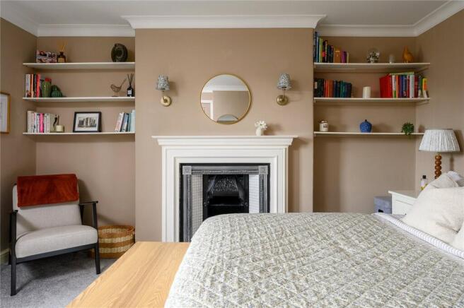 2 bed Terraced for sale Image 8
