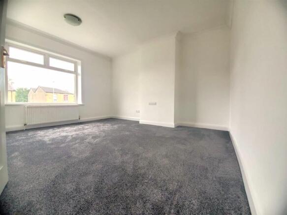 3 bed End of Terrace to rent Image 10
