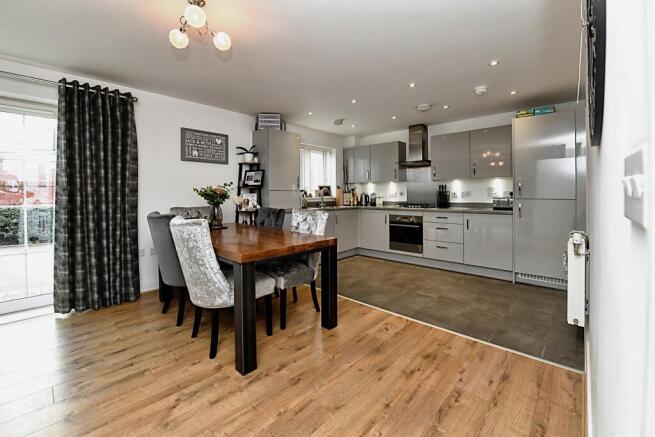 Kitchen / Diner