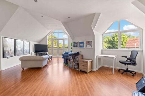 Crescent Road, Bournemouth, BH2