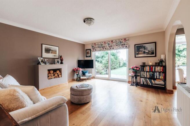 Amberley House -02.jpg