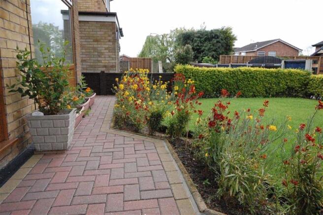 Front Garden Area