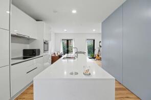 40, Senior Lane, Salford M3 7FE