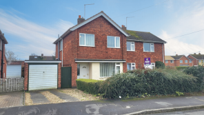 2, Elm Crescent, Glinton PE6 7LE