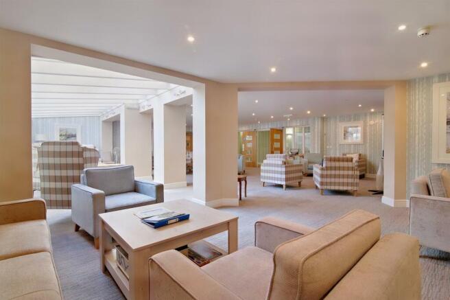 Homeowners Lounge.jpg