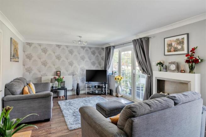 Living Room II.jpg