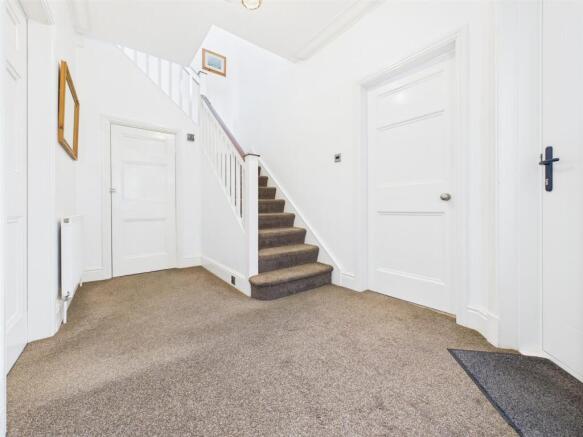 3 bed Semi-Detached for sale Image 12