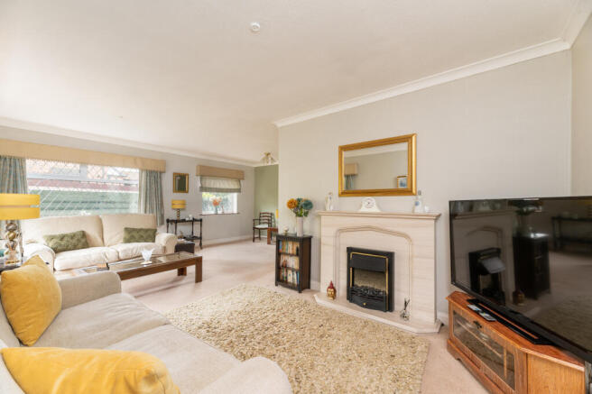3 bed Detached for sale Image 3
