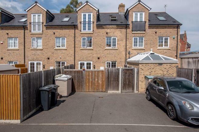 Rear elevation...