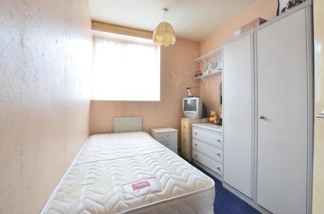 Bedroom (2)