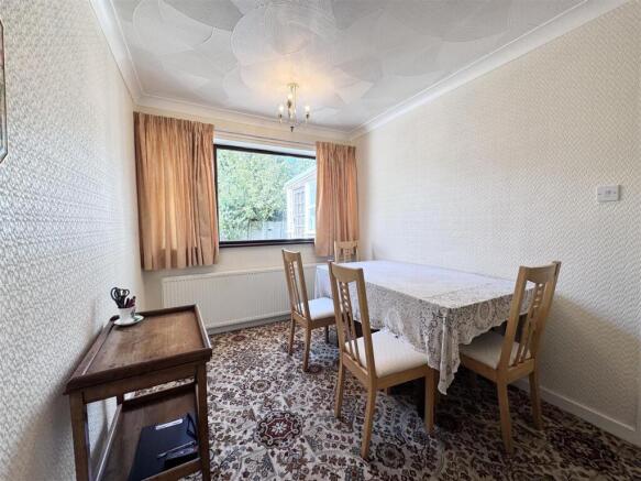 3 bed Detached Bungalow for sale Image 9