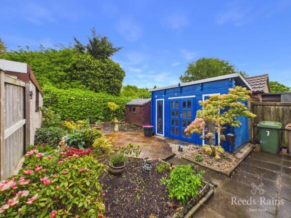 2 bed Bungalow for sale Image 6