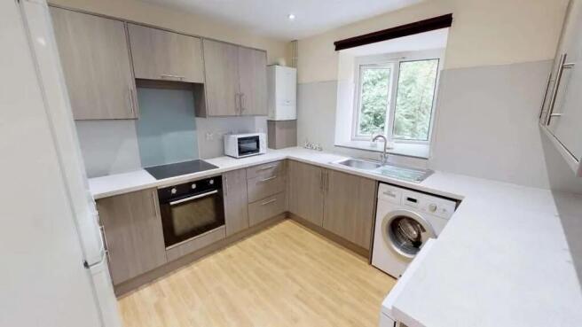 8b_Harcourt_Road