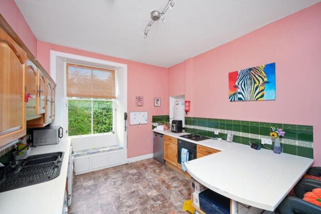 74/3 Harrison Gardens, Edinburgh, EH11 1SD photo 4