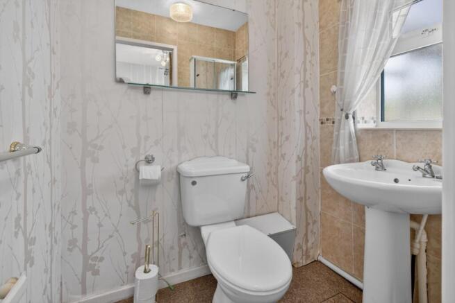 2 bed Bungalow for sale Image 8