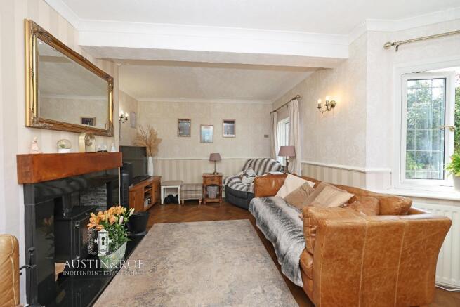 Longton Road, Knenhall, Staffordshire, ST15 8TW photo 4