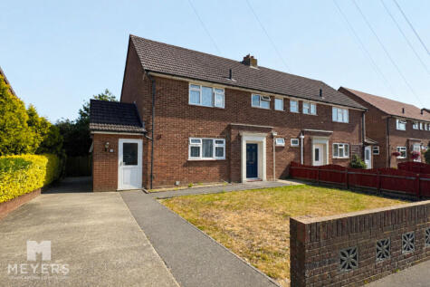 Amethyst Road, Christchurch, BH23 3