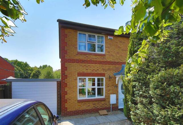 32 Handley Rd 4449.JPG