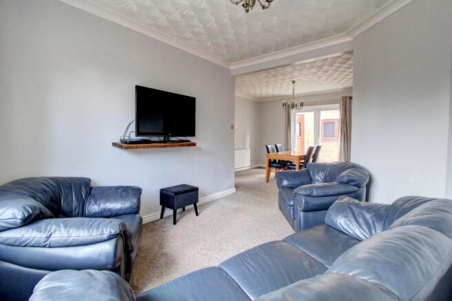 Lounge 2