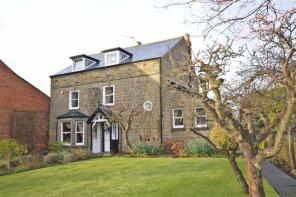 27 Farmleigh, North Street, Scalby, Scarborough YO13 0RP