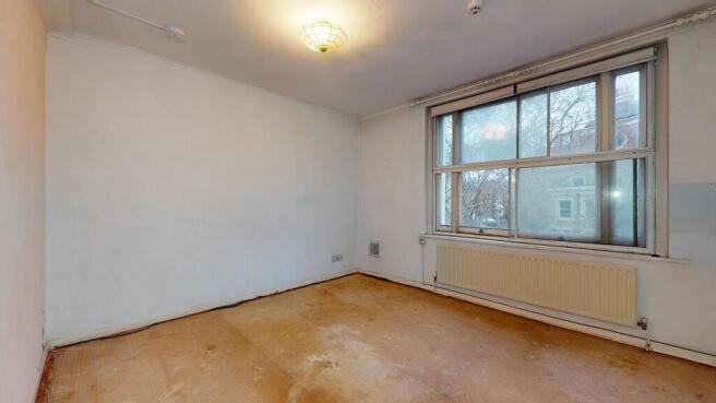 Flat 14, 136 Earls Court Road, Earls Court, London, W8 6QL