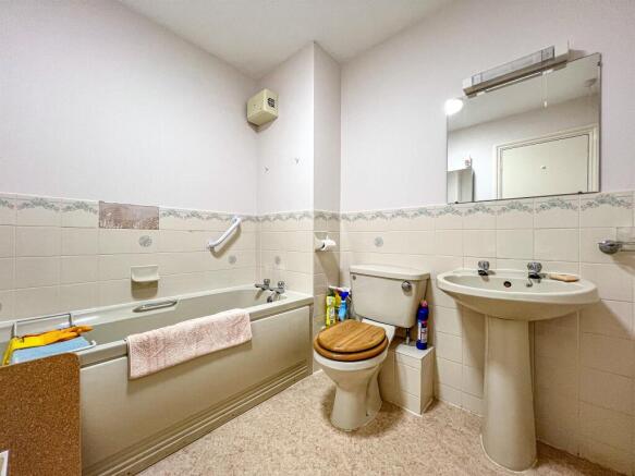 Photo 14
