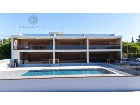 Luxury 2-Bedroom Apartment with Sea View in Forte Novo