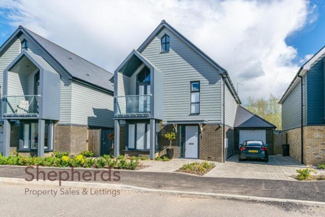 5 Bedroom Detached in EN10 6GT