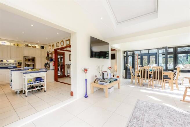 Breakfast Room